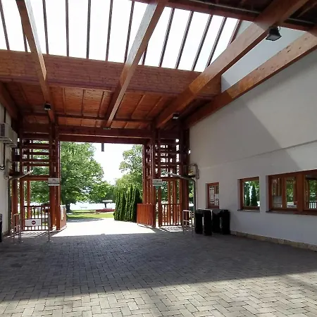 빌라 Elizabeth Vendeghaz Balatonfuzfon A Strandnal