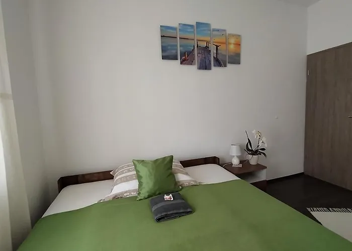 Villa Elizabeth Vendeghaz Balatonfuzfon A Strandnal Balatonfůzfő