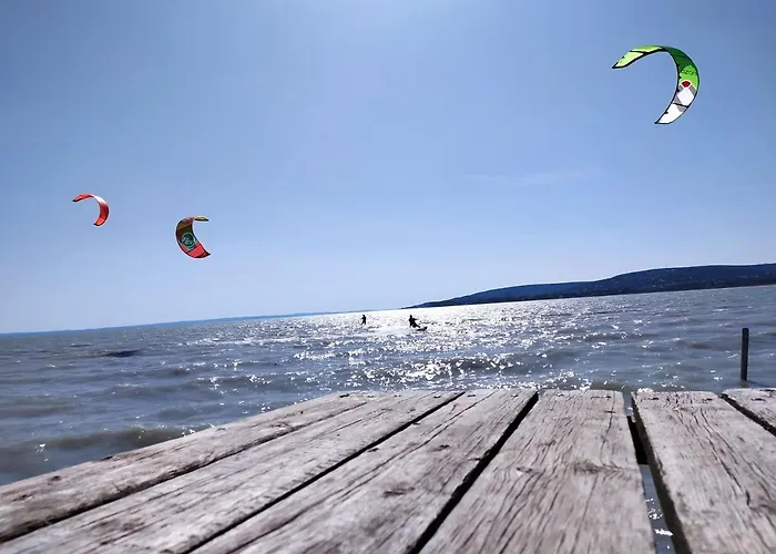 Villa Elizabeth Vendeghaz Balatonfuzfon A Strandnal Balatonfůzfő